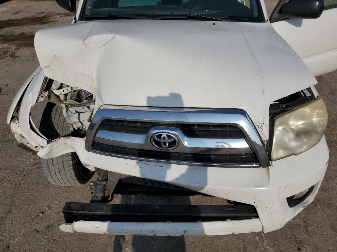 JTEZU14R580100693 2008 Toyota 4Runner Sr5