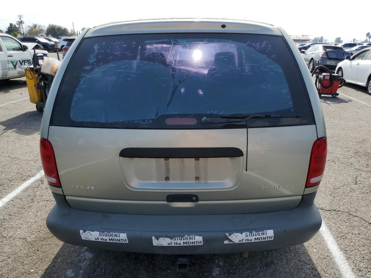 2B4GP25R5YR752417 2000 Dodge Caravan