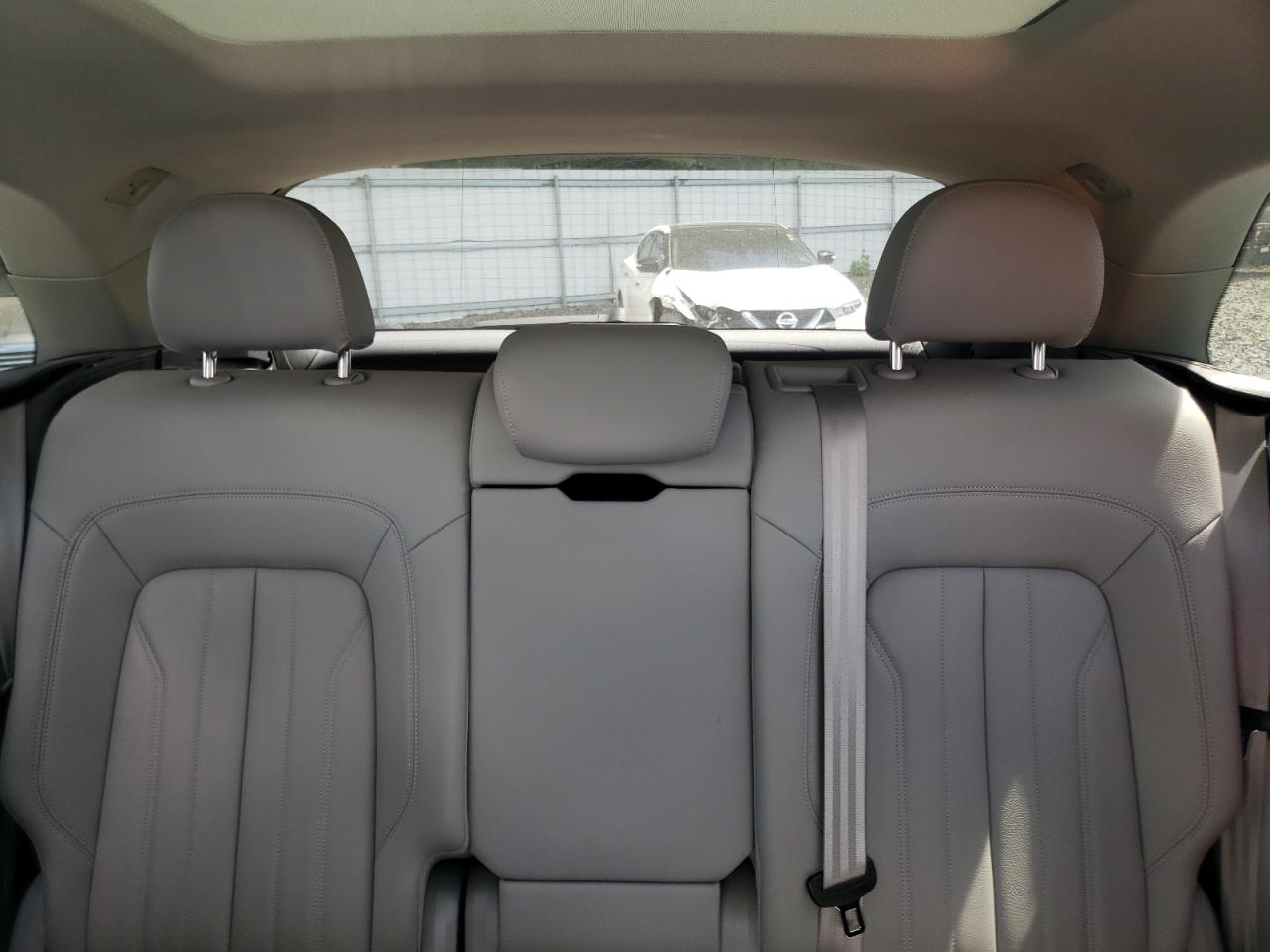 WA1BNAFY9J2160908 2018 Audi Q5 Premium Plus