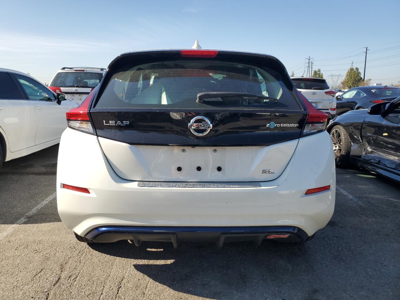 1N4AZ1CP2JC308785 2018 Nissan Leaf S
