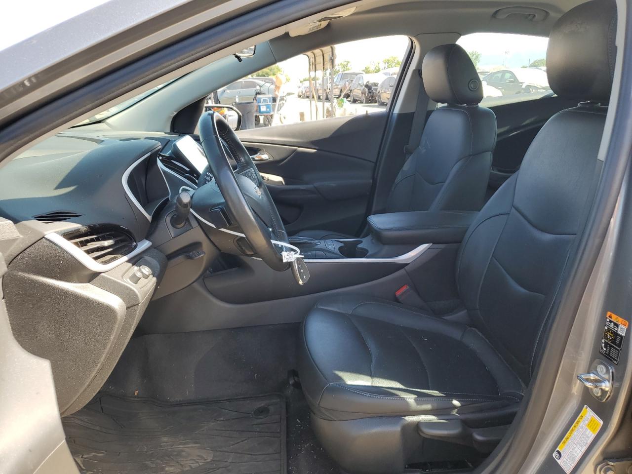 1G1RC6S53JU142629 2018 Chevrolet Volt Lt