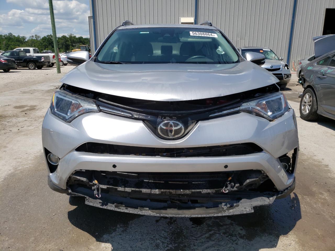 2T3WFREV9HW396681 2017 Toyota Rav4 Xle