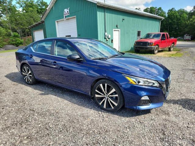 Lot #2542353939 2021 NISSAN ALTIMA SR salvage car