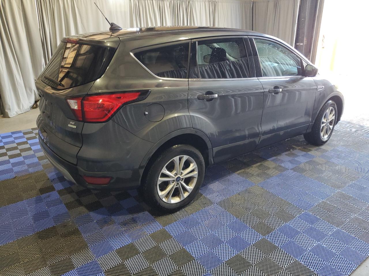 2019 Ford Escape Se vin: 1FMCU0GD3KUC34537