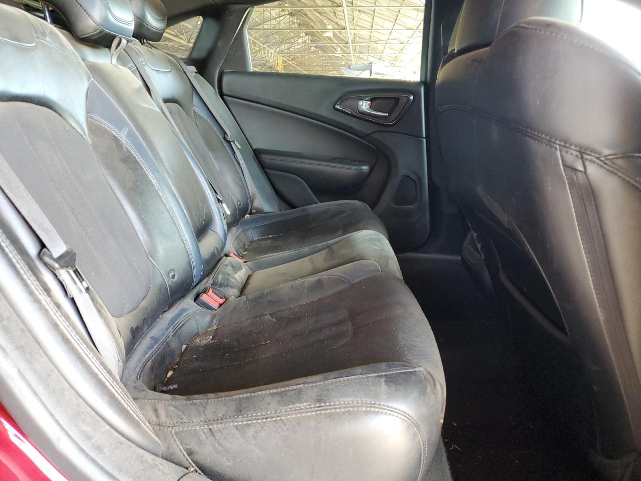 1C3CCCBG5FN731359 2015 Chrysler 200 S