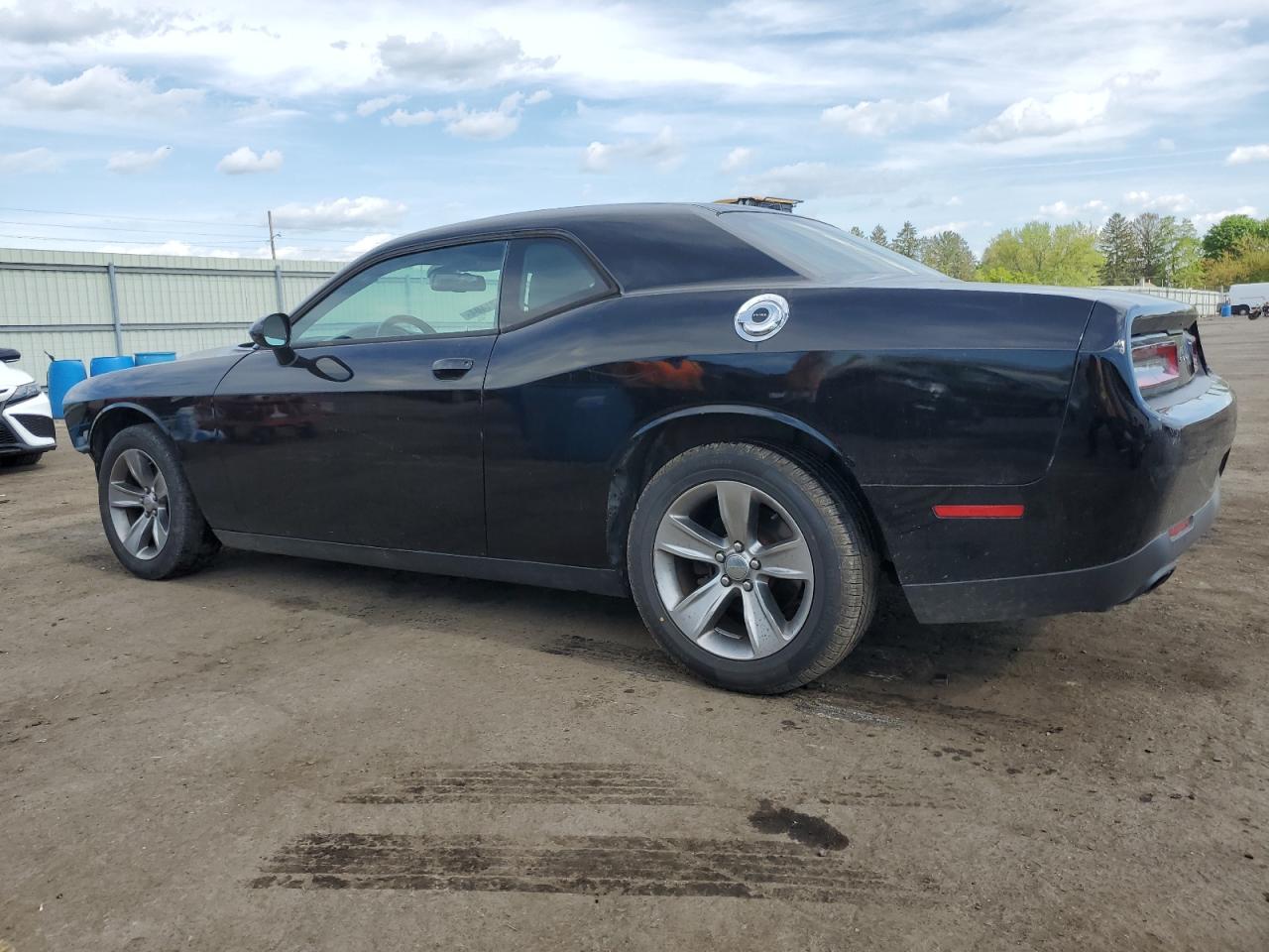 2C3CDZAG0GH300522 2016 Dodge Challenger Sxt