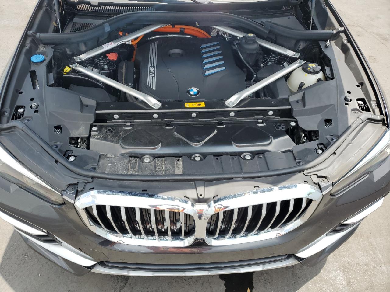 5UXTA6C00N9L99597 2022 BMW X5 xDrive45E