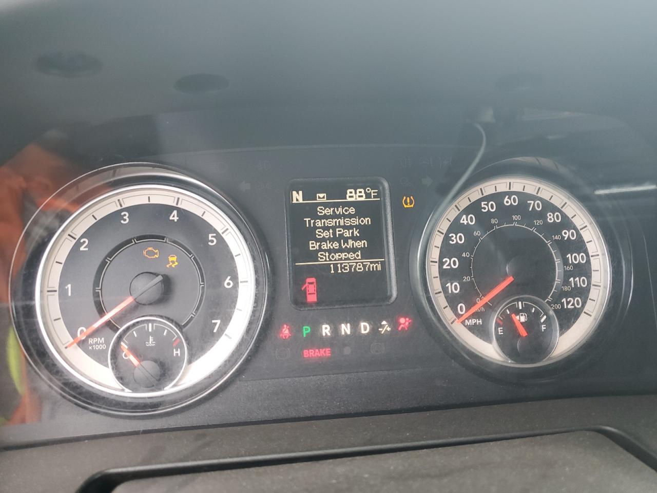 1C6RR7TT0KS513291 2019 Ram 1500 Classic Slt