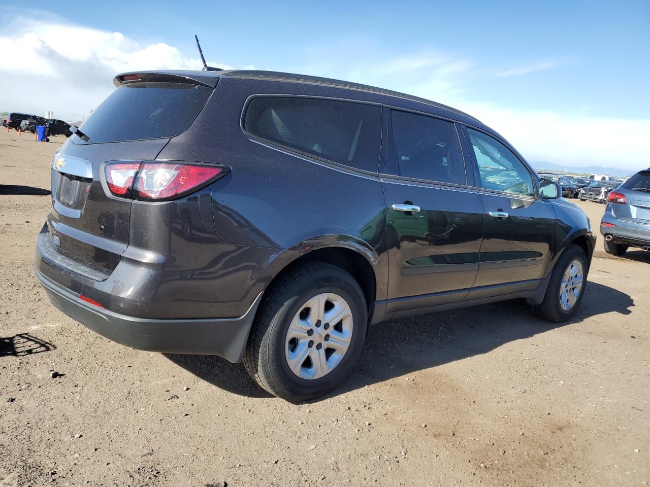 1GNKVFED3HJ257921 2017 Chevrolet Traverse Ls