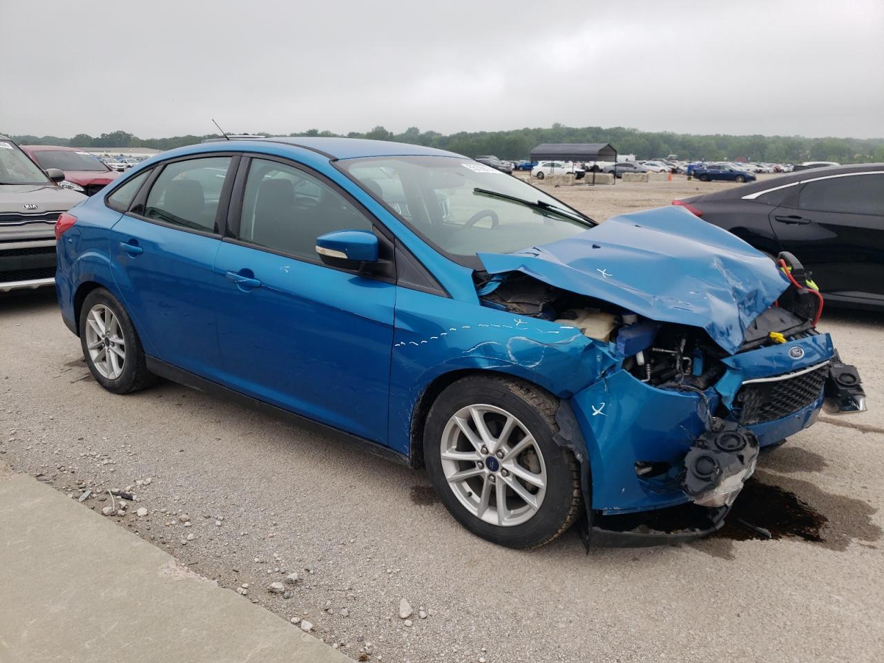 2016 Ford Focus Se vin: 1FADP3F22GL232816