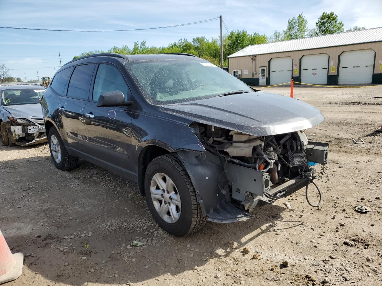 1GNKRFED9HJ333999 2017 Chevrolet Traverse Ls