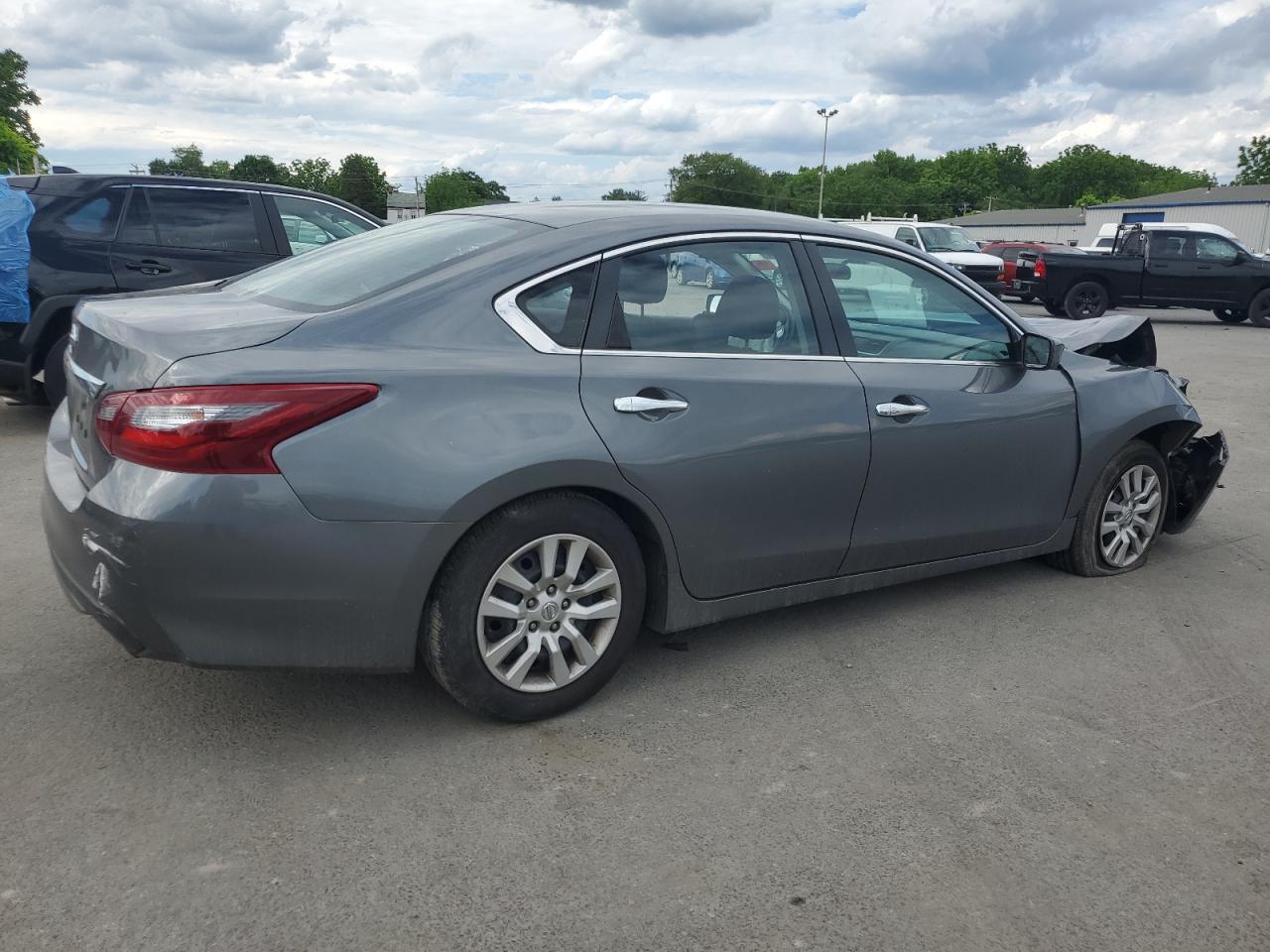 1N4AL3AP2JC106870 2018 Nissan Altima 2.5