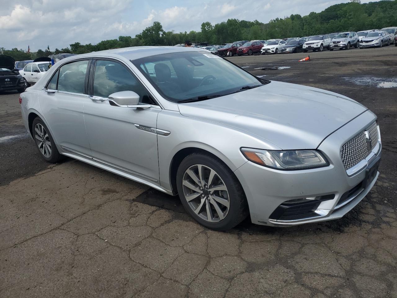 1LN6L9HK3J5603553 2018 Lincoln Continental