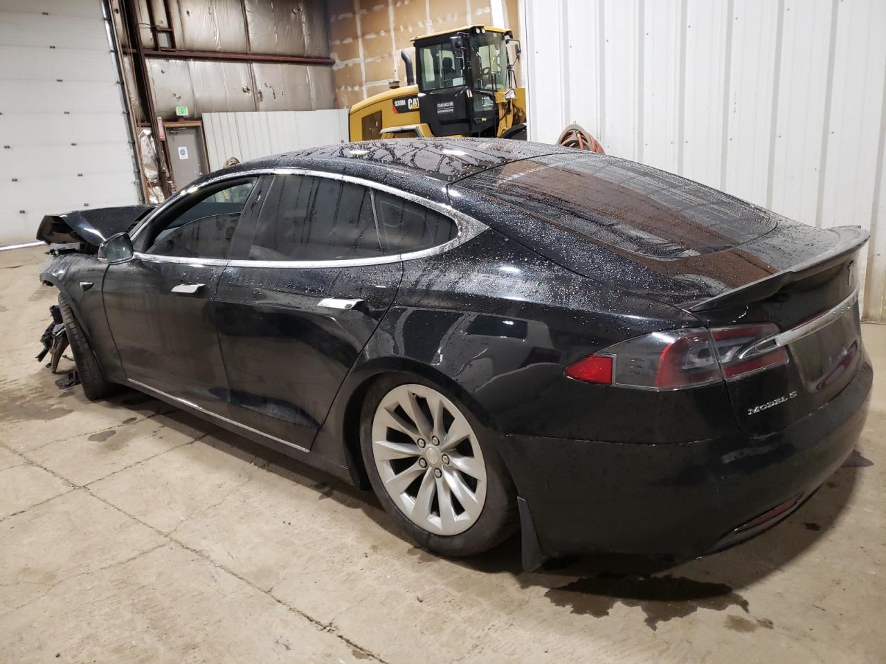 5YJSA1E27JF245824 2018 Tesla Model S