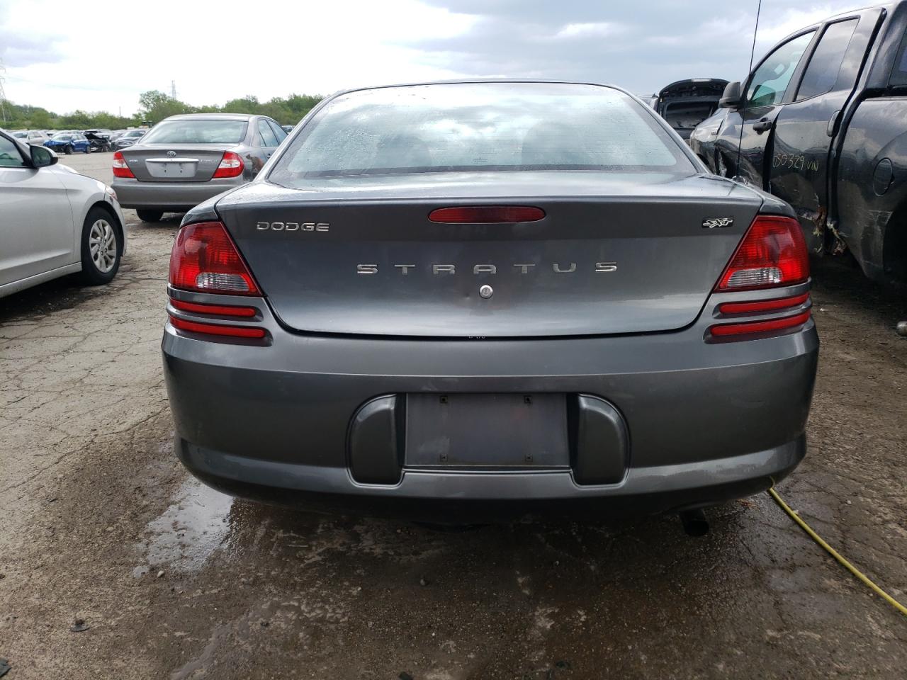 1B3EL46X24N109305 2004 Dodge Stratus Sxt