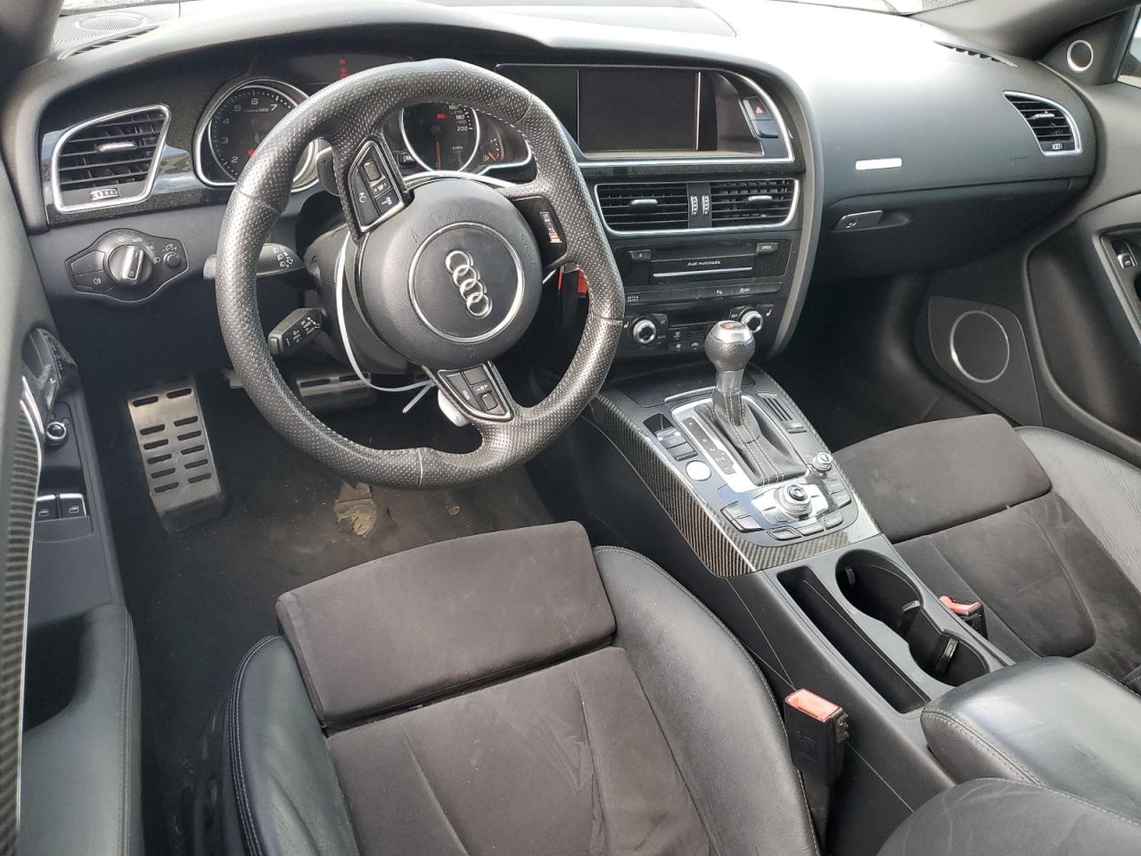 WUAC6AFR5DA900564 2013 Audi Rs5