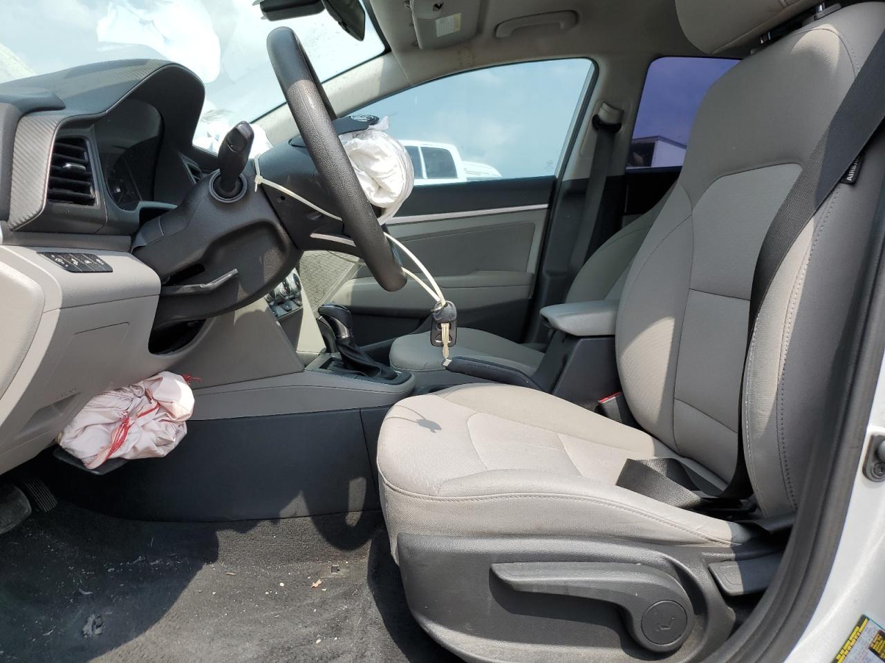 5NPD84LF8KH422265 2019 Hyundai Elantra Sel