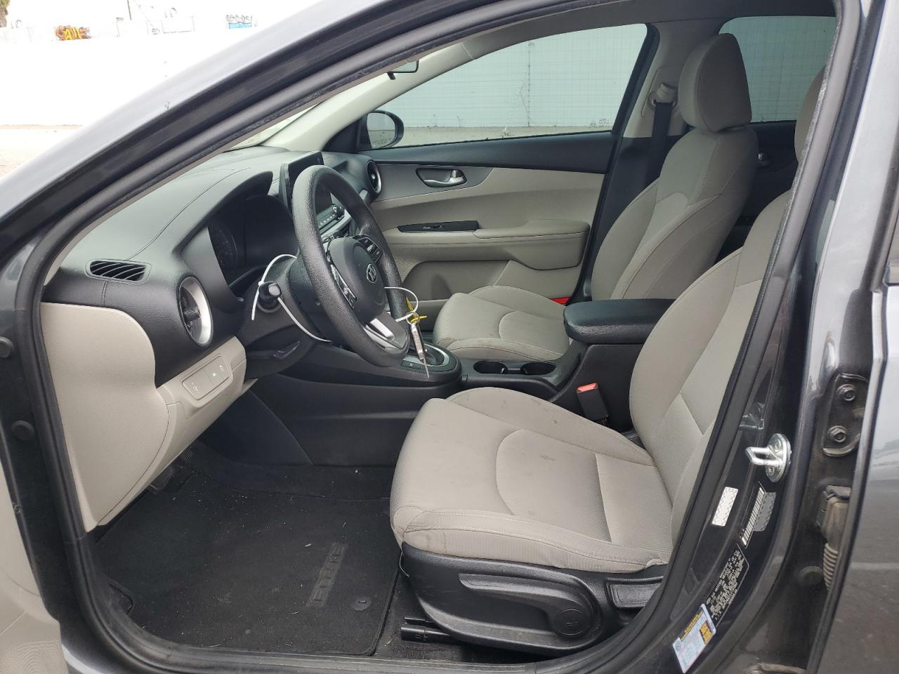 3KPF24AD1LE197866 2020 Kia Forte Fe