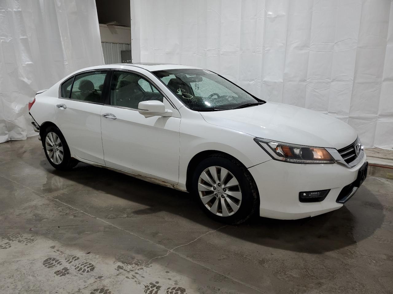 1HGCR2F78FA245989 2015 Honda Accord Ex