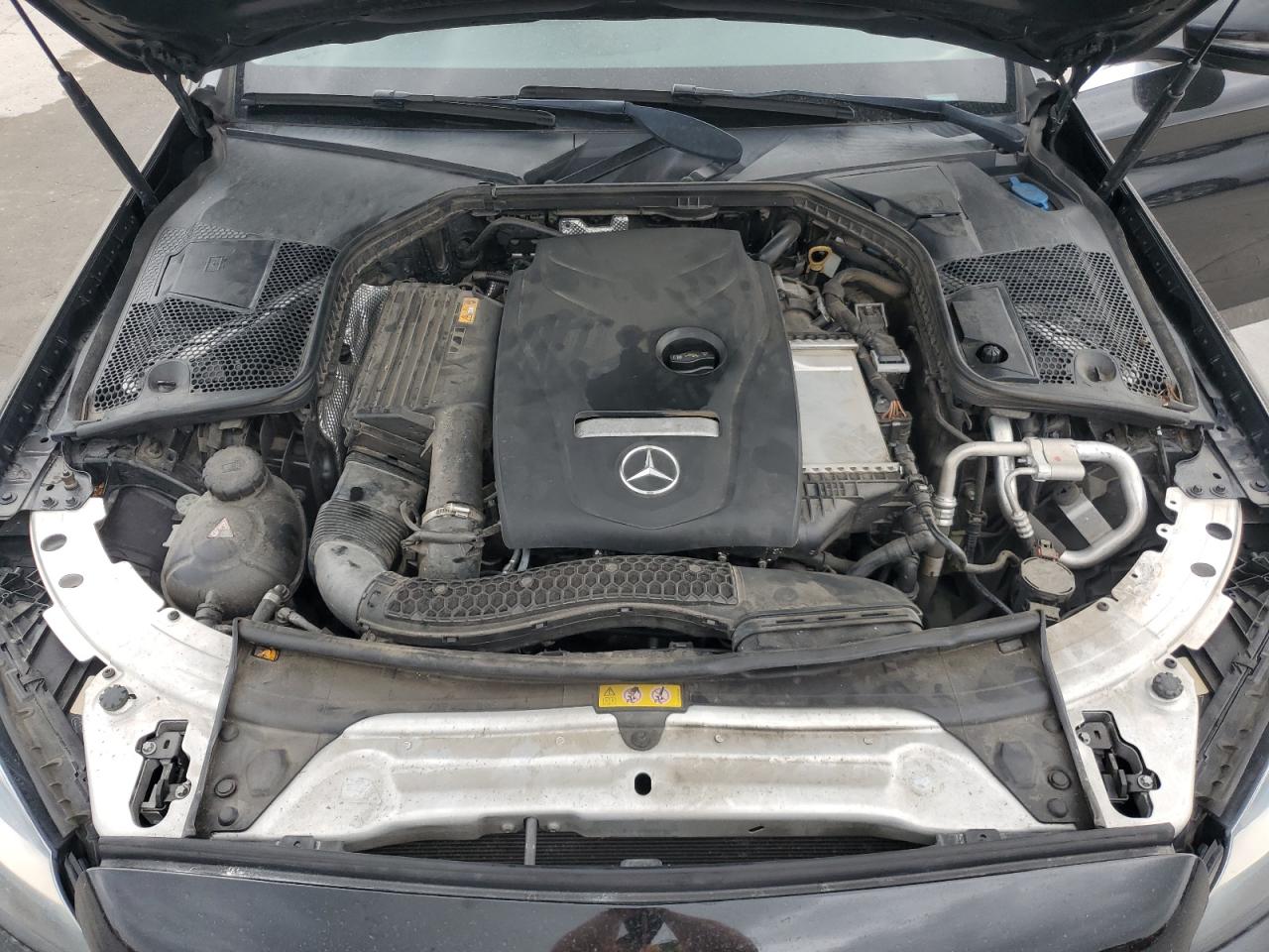 55SWF4JB1HU232523 2017 Mercedes-Benz C 300