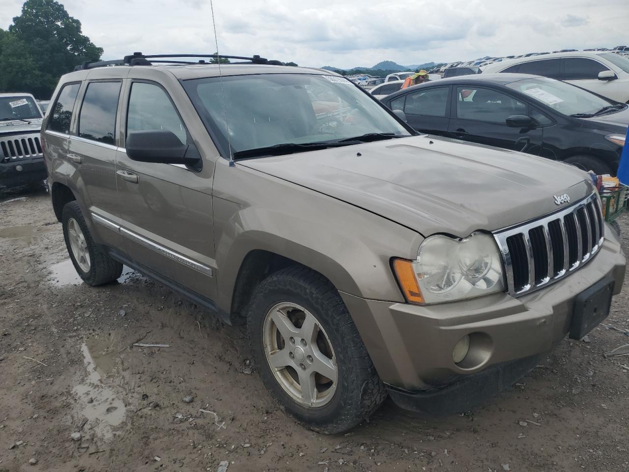 1J4HR58245C670663 2005 Jeep Grand Cherokee Limited