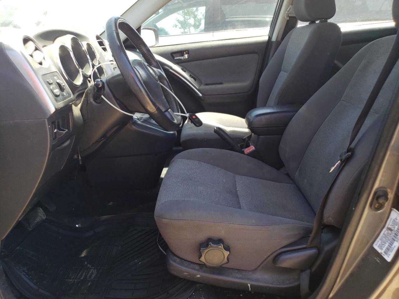 2T1KR32EX4C183900 2004 Toyota Corolla Matrix Xr