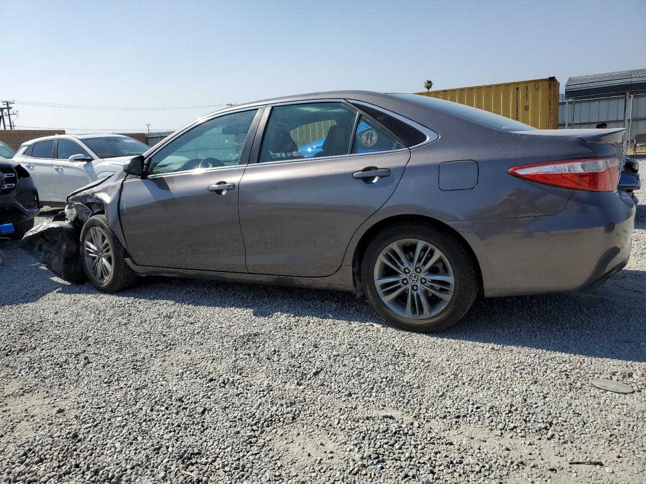 4T1BF1FK1FU060355 2015 Toyota Camry Le