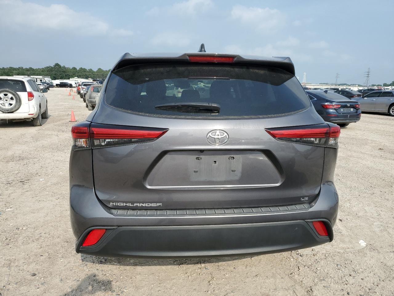 2022 Toyota Highlander L vin: 5TDZZRAH1NS541567