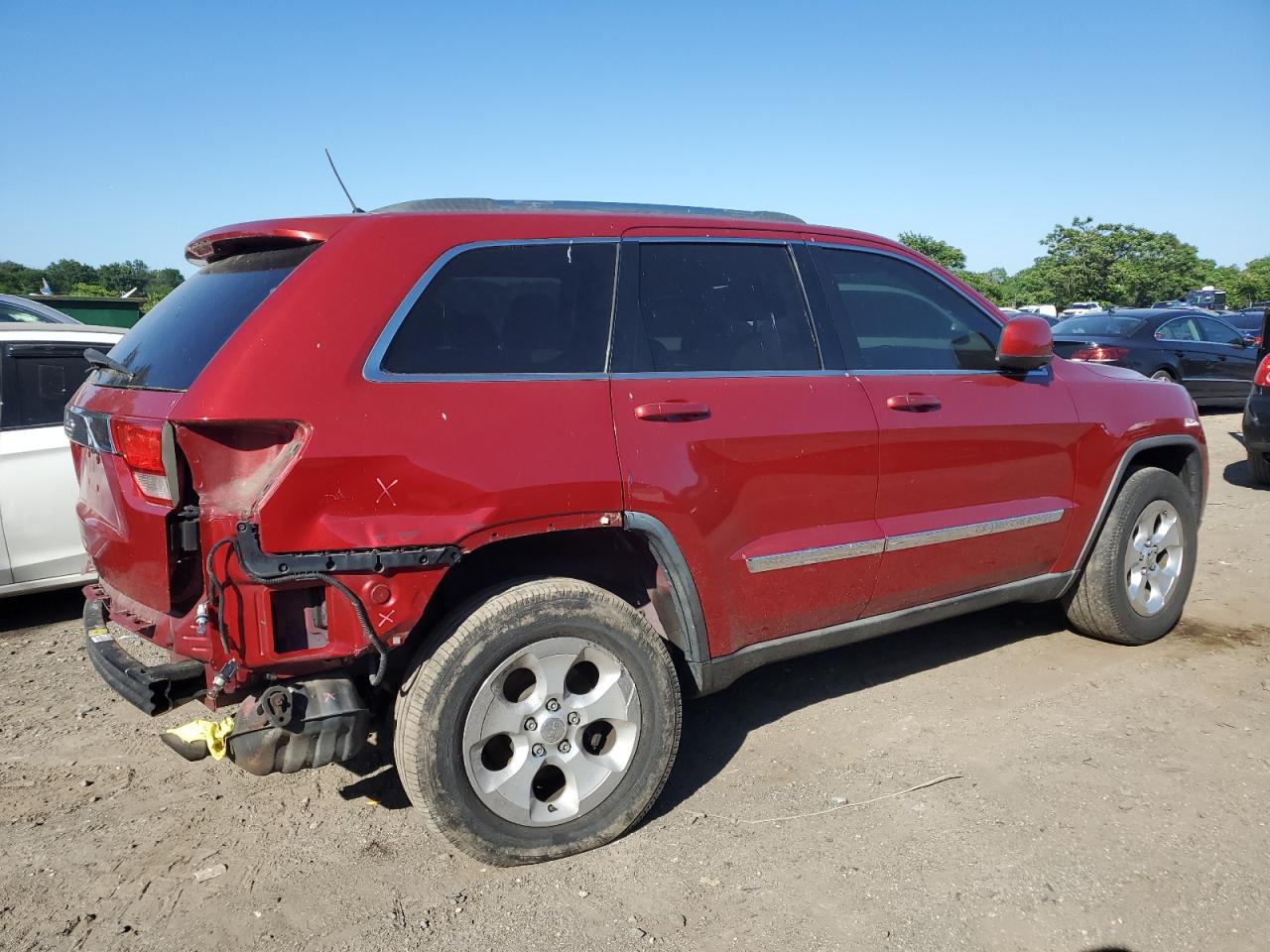 1J4RR4GG5BC530905 2011 Jeep Grand Cherokee Laredo