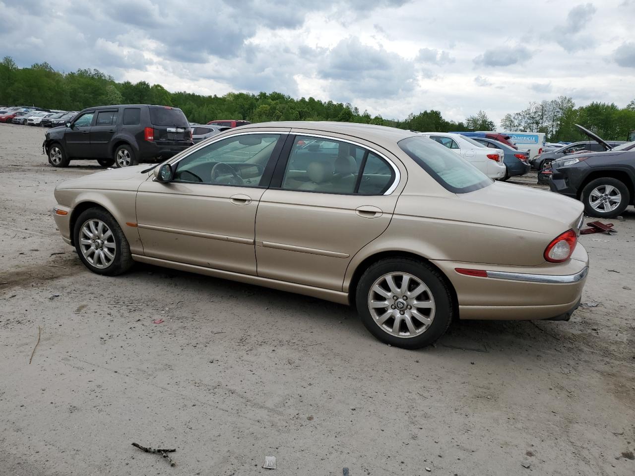 SAJEA51DX3XD16989 2003 Jaguar X-Type 2.5