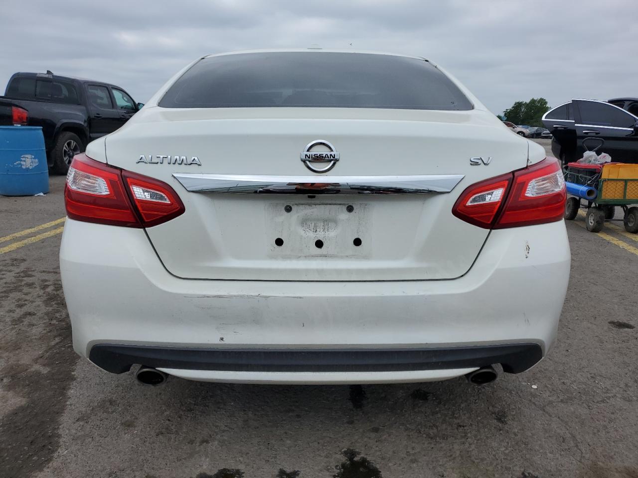 1N4AL3AP8HC191272 2017 Nissan Altima 2.5