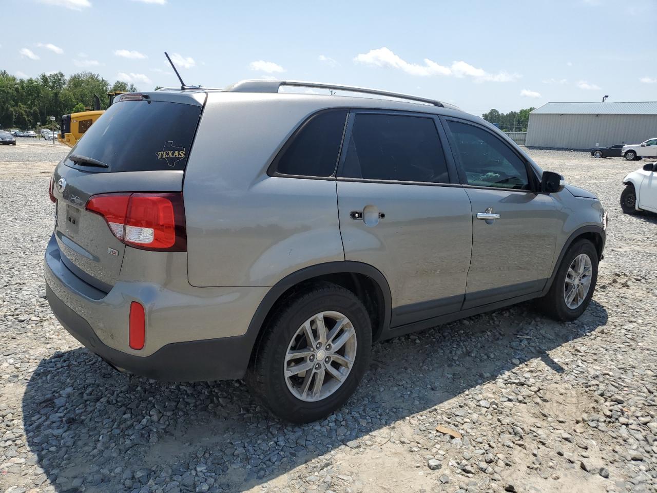 5XYKT4A6XFG650452 2015 Kia Sorento Lx