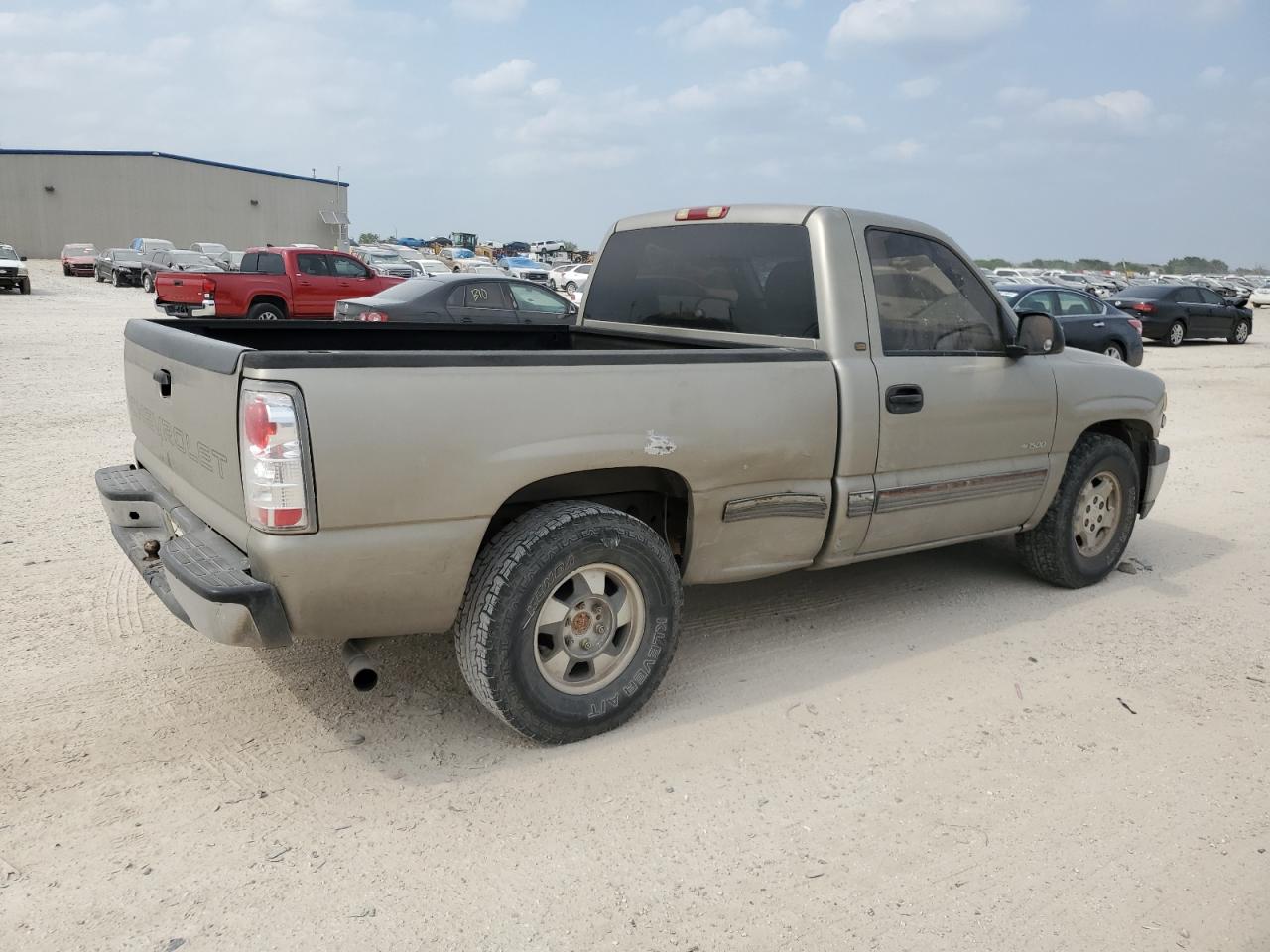 1GCEC14W62Z131742 2002 Chevrolet Silverado C1500