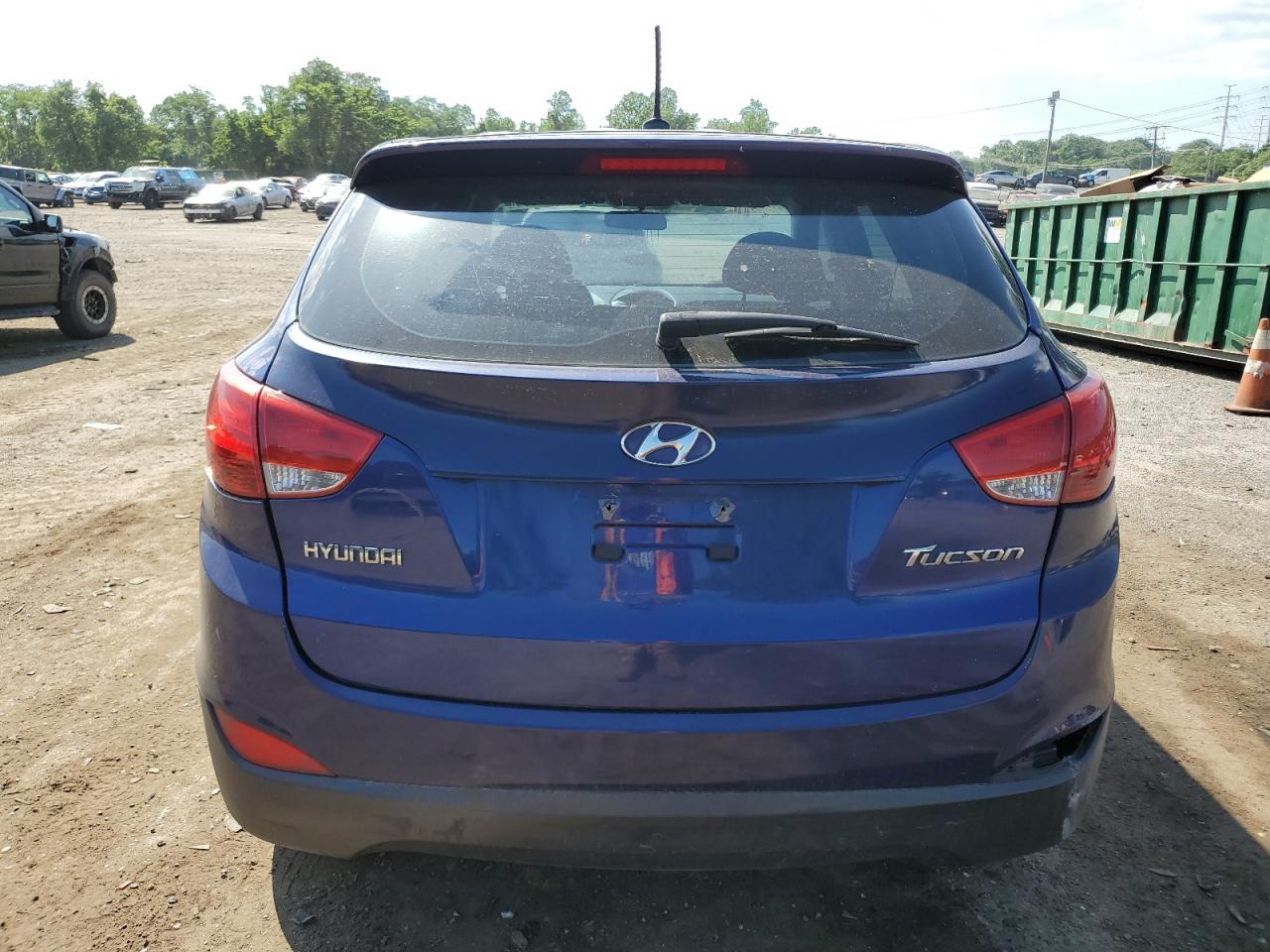 KM8JT3AC7AU070042 2010 Hyundai Tucson Gls