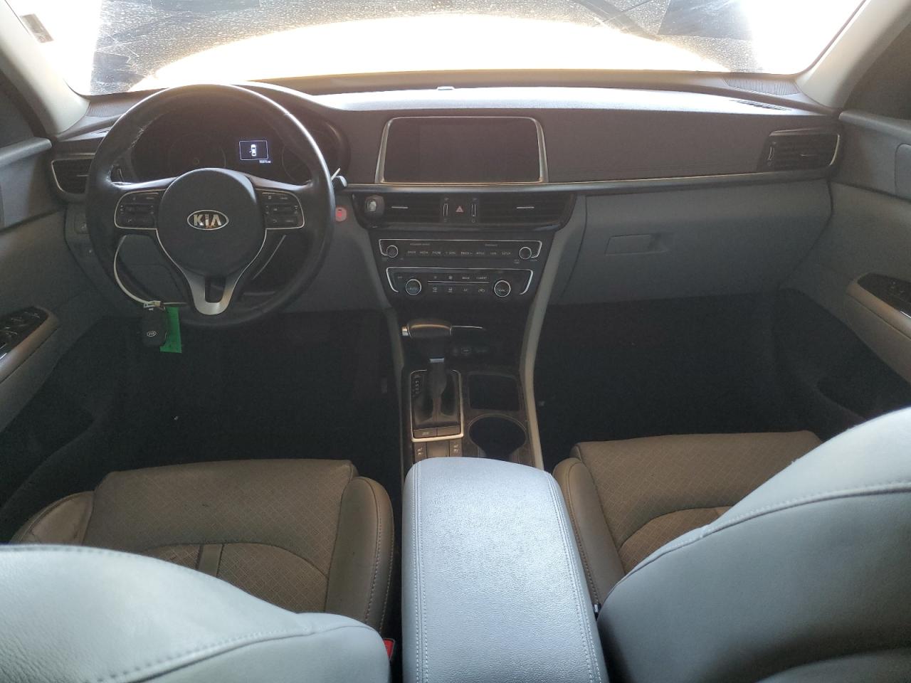 5XXGU4L35JG262015 2018 Kia Optima Ex