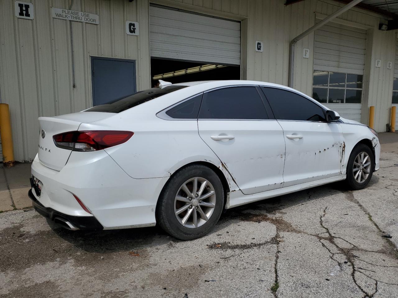 2018 Hyundai Sonata Se vin: 5NPE24AF1JH693692