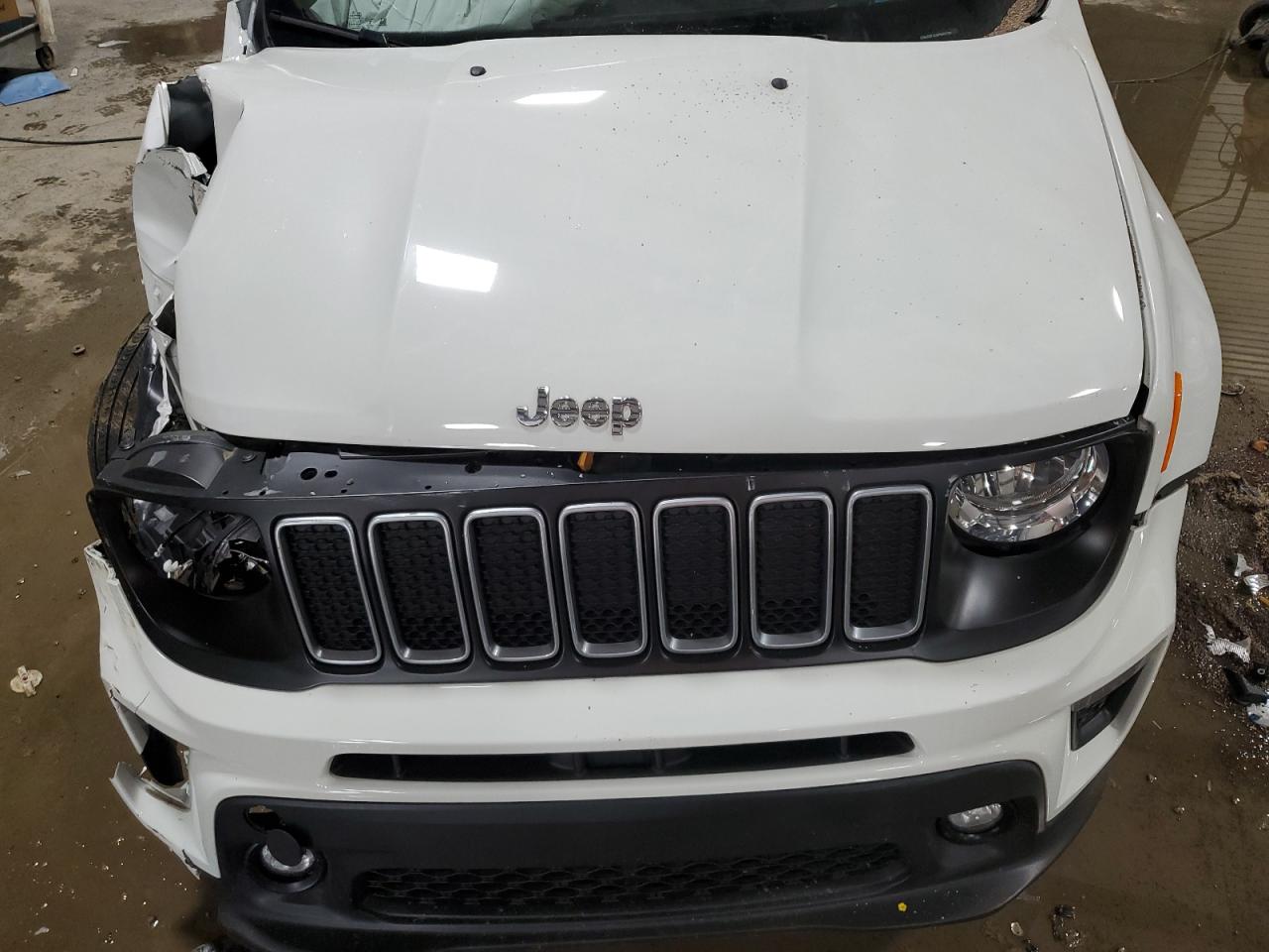 ZACNJDB14NPN45195 2022 Jeep Renegade Latitude