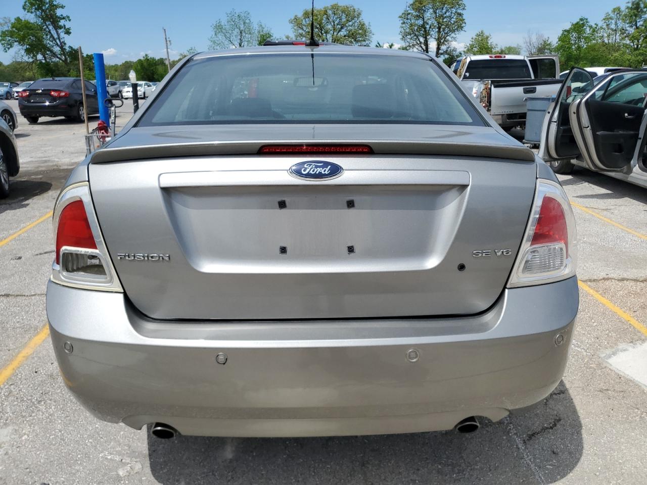 3FAHP07148R197656 2008 Ford Fusion Se