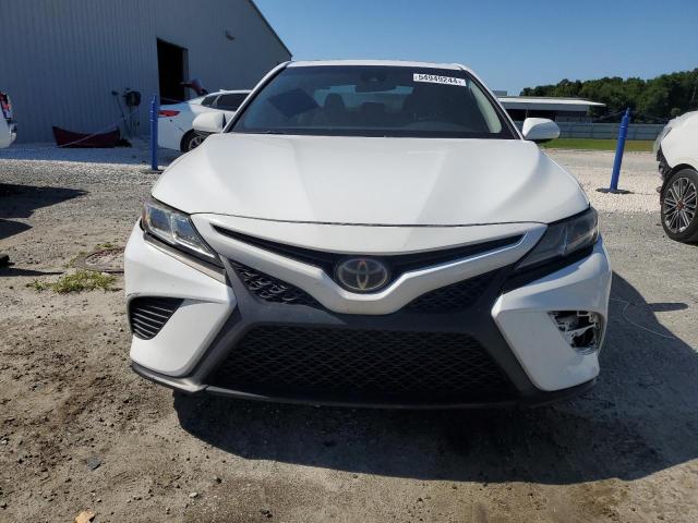 2018 Toyota Camry L VIN: 4T1B11HK0JU059220 Lot: 54949244