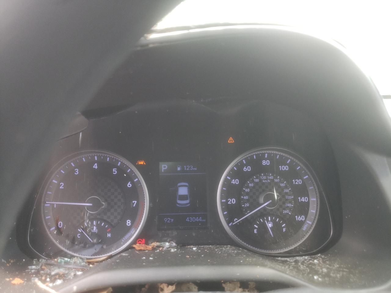 5NPD84LF6KH490418 2019 Hyundai Elantra Sel