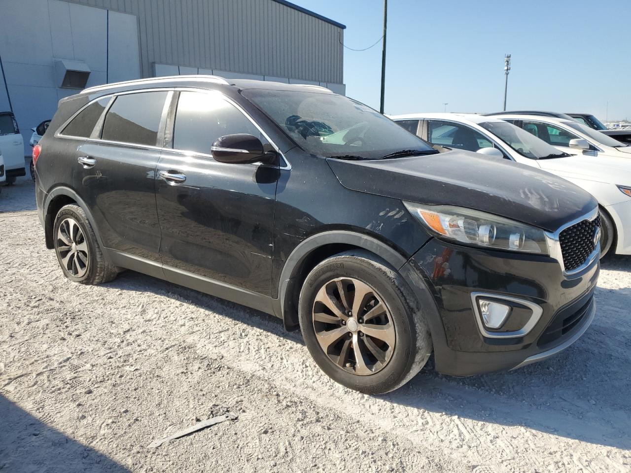 2017 Kia Sorento Ex vin: 5XYPH4A53HG247849