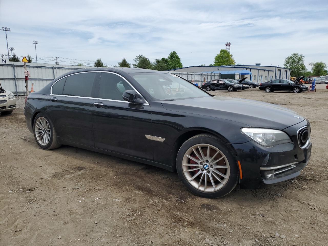 WBAYF8C59DD140518 2013 BMW 750 Lxi