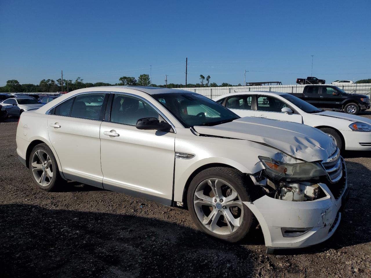 1FAHP2KT0AG101362 2010 Ford Taurus Sho