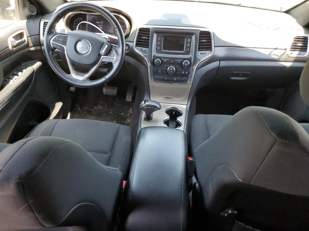 1C4RJFAG5FC241322 2015 Jeep Grand Cherokee Laredo