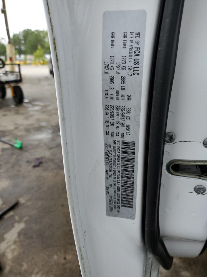 1C4PJLCB3JD560700 2018 Jeep Cherokee Latitude