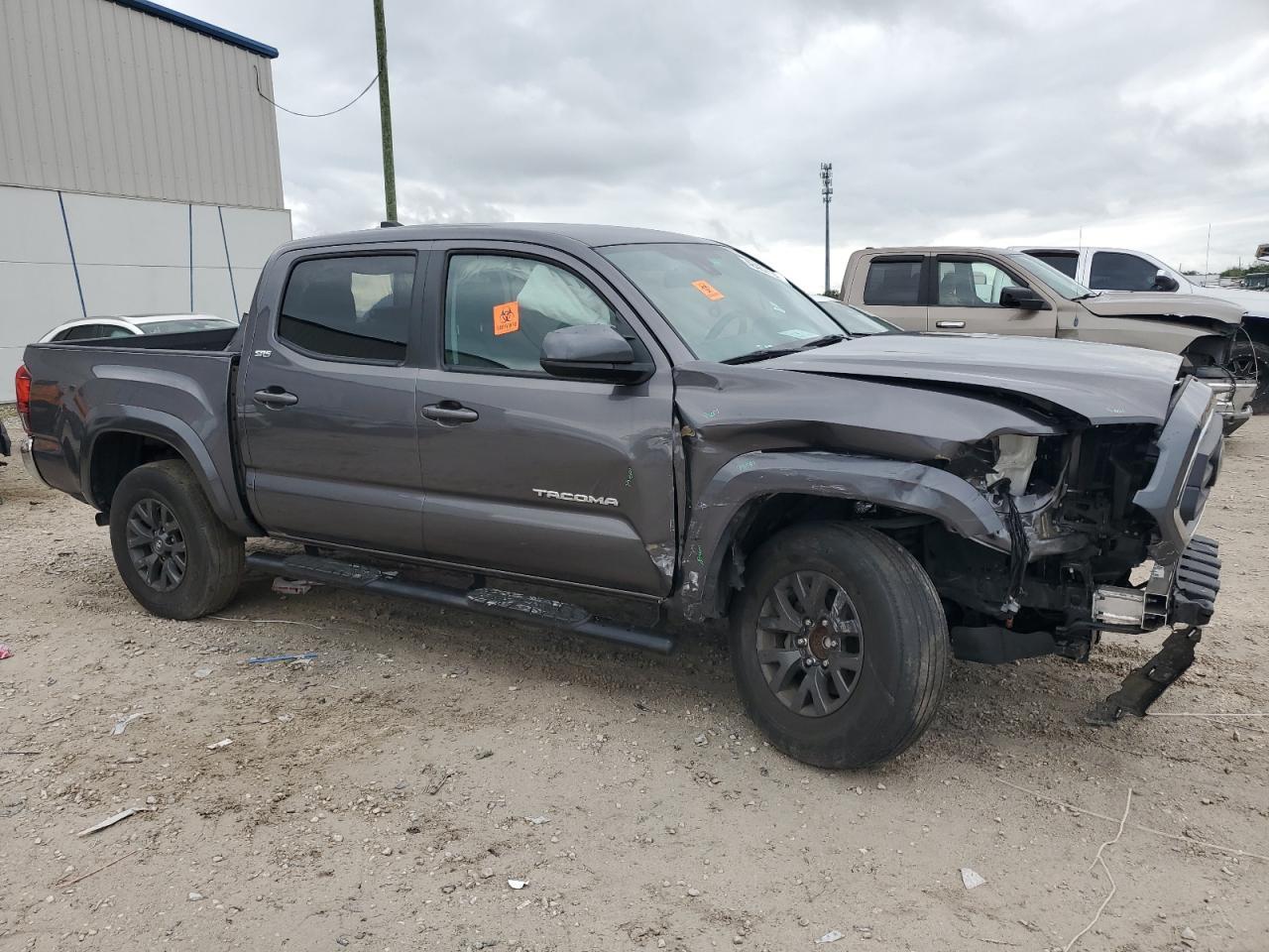 5TFAZ5CN4MX107676 2021 Toyota Tacoma Double Cab