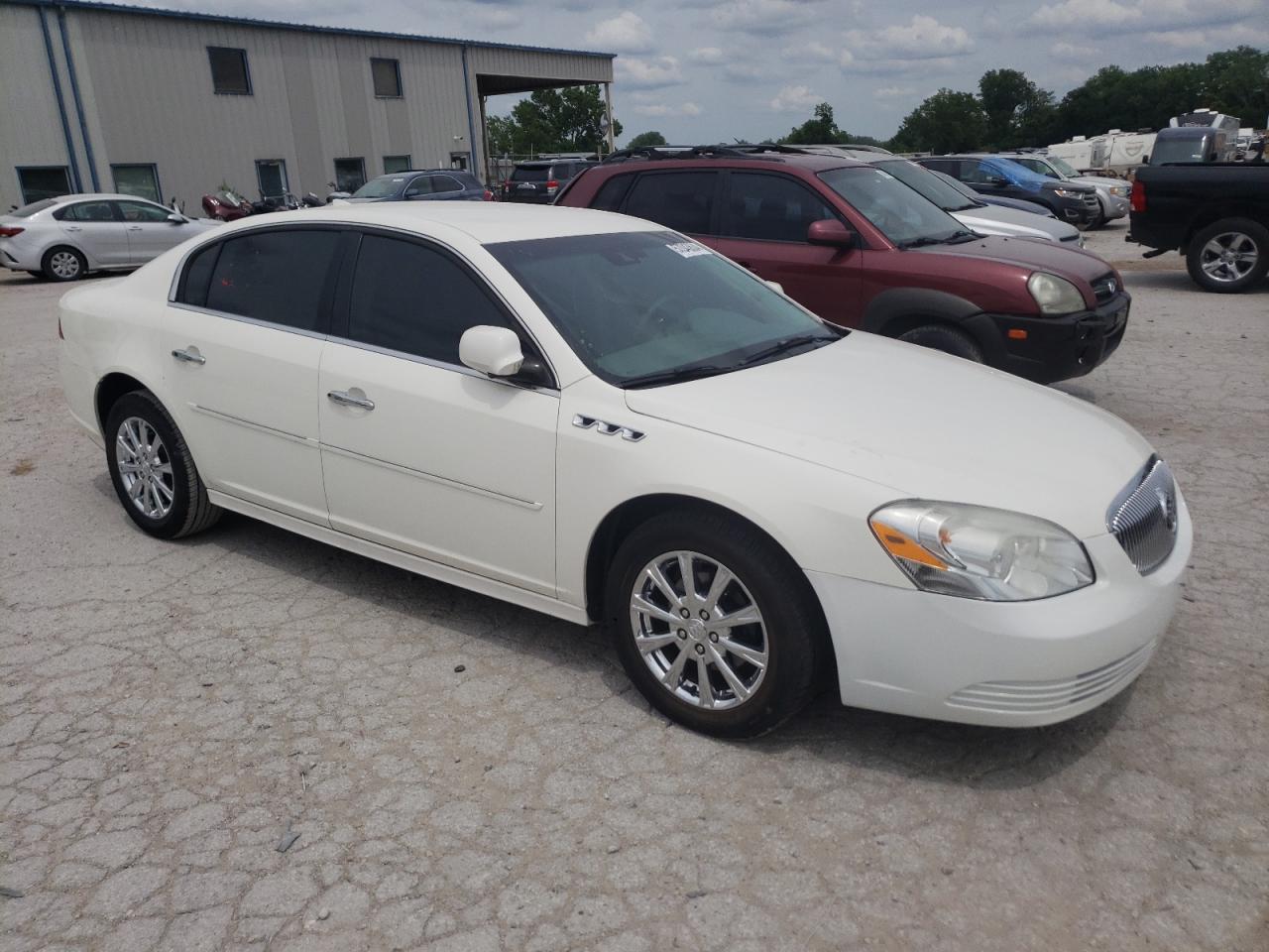 1G4HJ5EM8AU125634 2010 Buick Lucerne Cxl