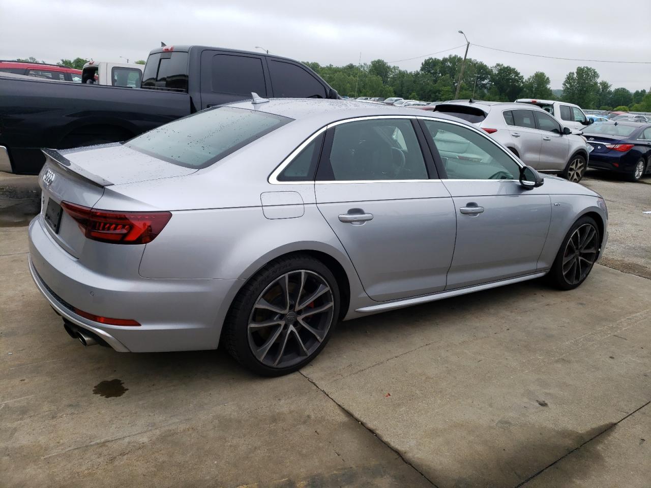 WAUB4AF46JA208115 2018 Audi S4 Premium Plus