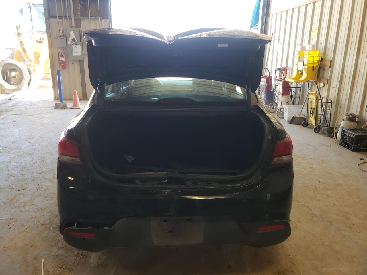 3KPA24AB9KE220172 2019 Kia Rio S