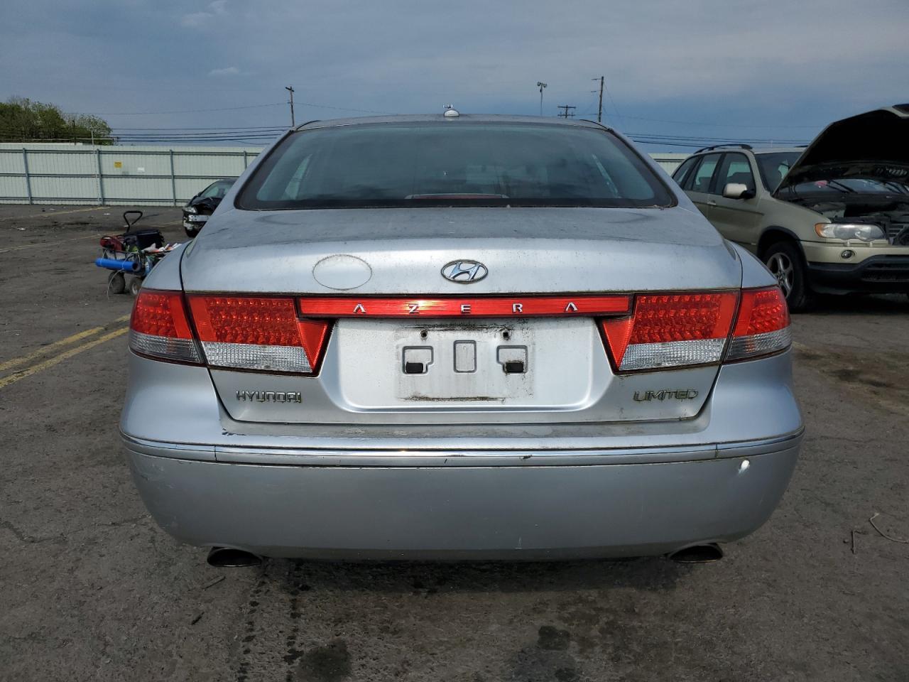 KMHFC46F67A207013 2007 Hyundai Azera Se